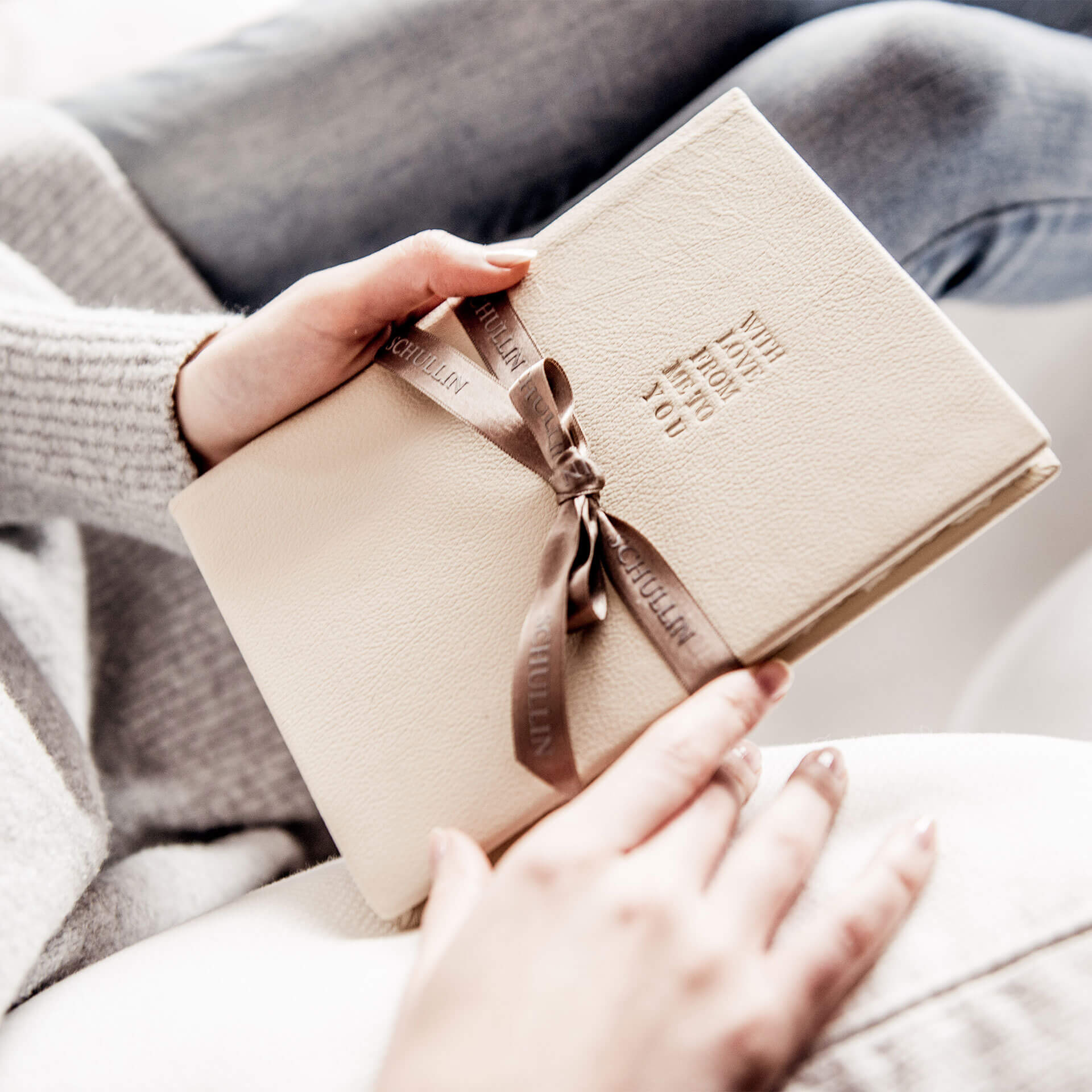 SCHLÜSSEL ZUM GLÜCK
KETTE & BUCH