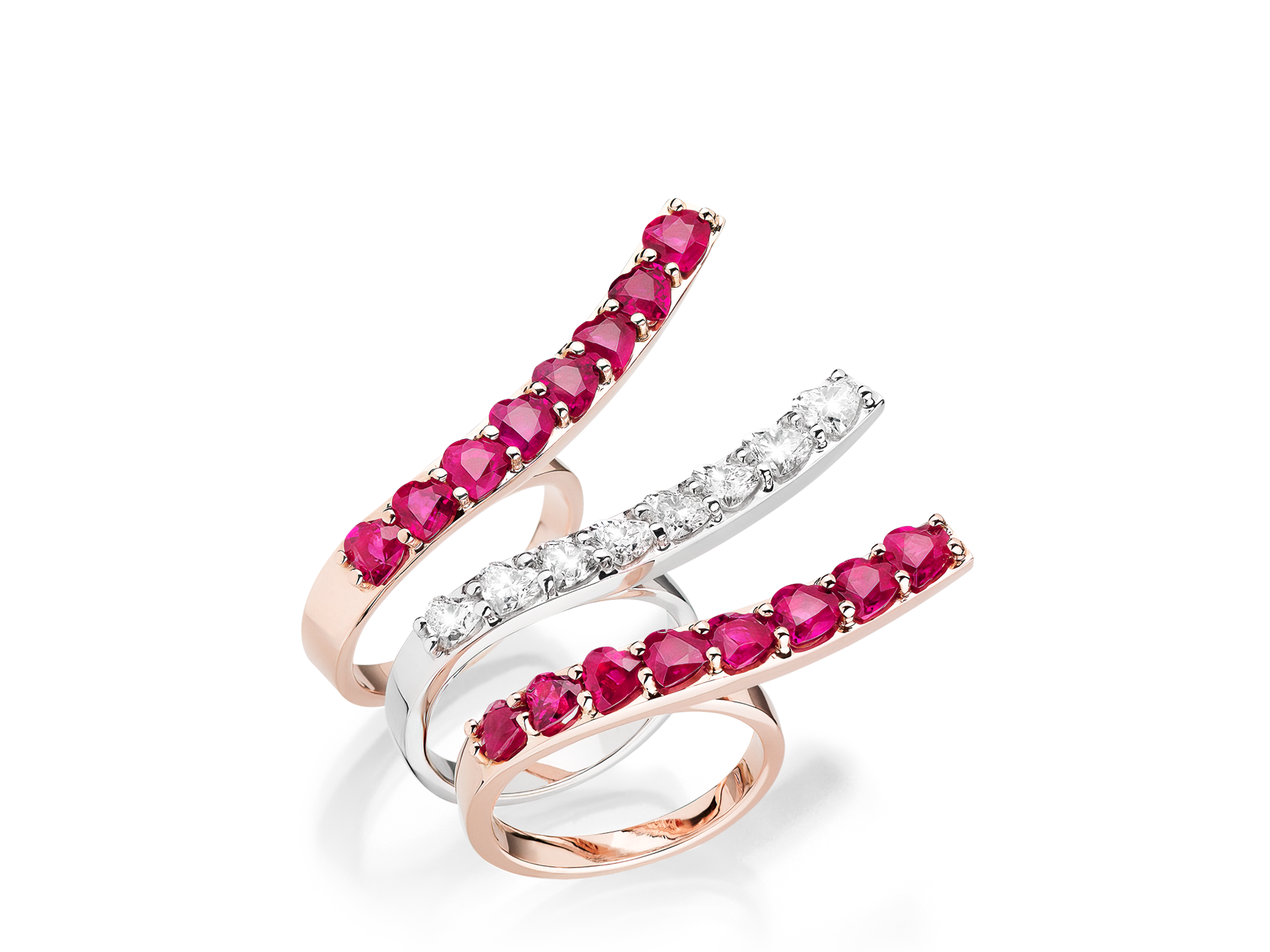 Der Schullin RING TOGETHER besteht aus drei geschwungenen Bändern - zwei aus Roségold mit runden roten Edelsteinen und eines aus Weißgold mit klaren runden Steinen - die sich in einem modernen, stilvollen Design überlappen.