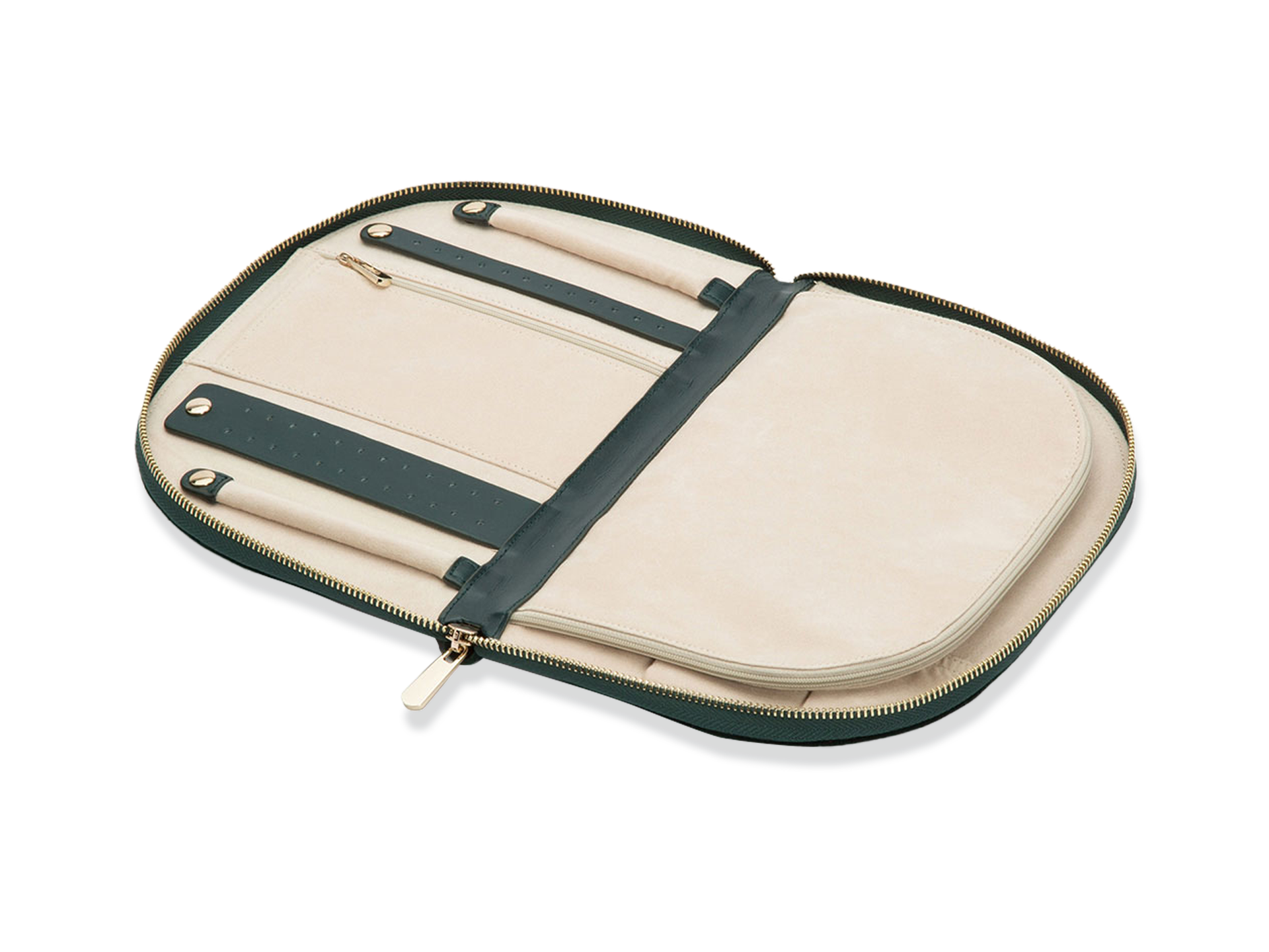 Die SCHMUCKTASCHE von Schullin ist eine offene Reißverschlusstasche mit einem beigen Innenraum, Fächern, einer Reißverschlusstasche und zwei dunkelgrünen Riemen zur Organisation, abgebildet auf weißem Hintergrund.