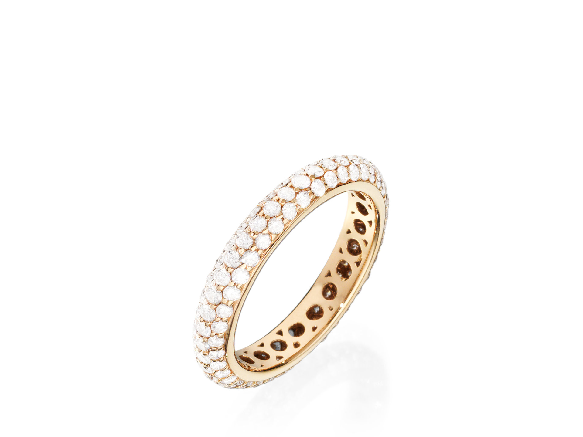 Ein atemberaubender MEMOIRE RING von Schullin, gefertigt aus elegantem Roségold und mit kleinen, funkelnden Diamanten verziert, wird vor einem weißen Hintergrund präsentiert. Der Ring zeichnet sich durch ein zartes, kompliziertes Design aus, das zeitlose Schönheit verkörpert.